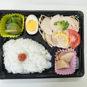 【もんちゃん】蒸し鶏～にんにく醤油～弁当